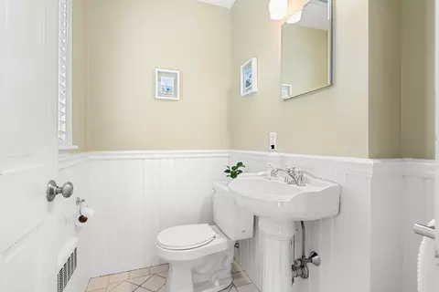 14 Melrose Ave, Needham, MA 02492 photo 17