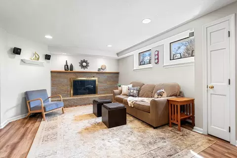 14 Melrose Ave, Needham, MA 02492 photo 32