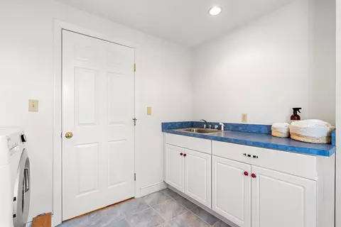 14 Melrose Ave, Needham, MA 02492 photo 31