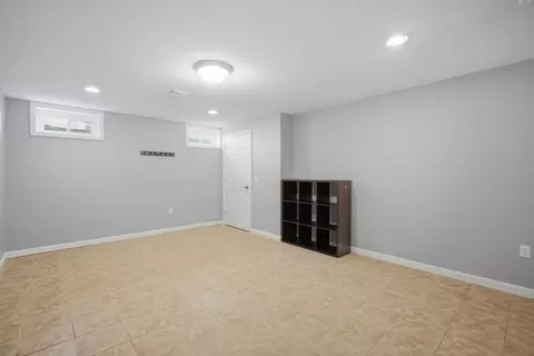 70 Hartwick St, Springfield, MA 01108 photo 35