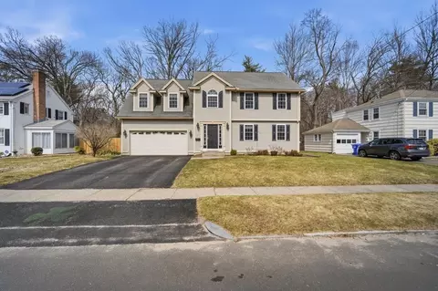 70 Hartwick St, Springfield, MA 01108 photo 32