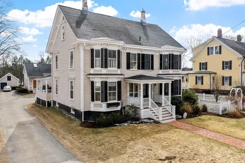 95 Hubbard St #95, Concord, MA 01742