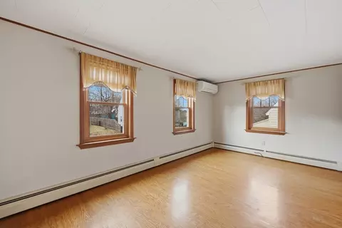 24-26 Watt Rd, Worcester, MA 01606 photo 6