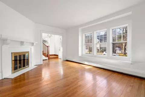 16 Intervale Rd, Wellesley, MA 02481 photo 4
