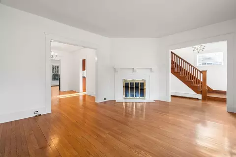 16 Intervale Rd, Wellesley, MA 02481 photo 3