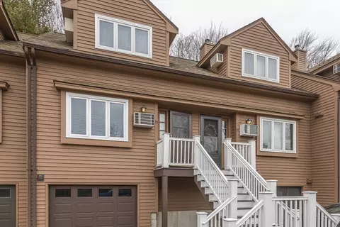 79 Casablanca Ct #79, Haverhill, MA 01832