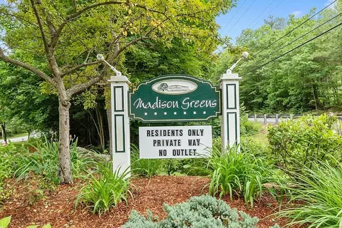 37 Madison Way #37, Hubbardston, MA 01452