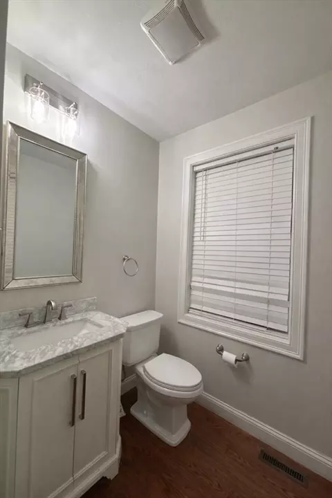 Bath - 37 W Millbury Rd, Sutton, MA 01590 photo 1 of 5