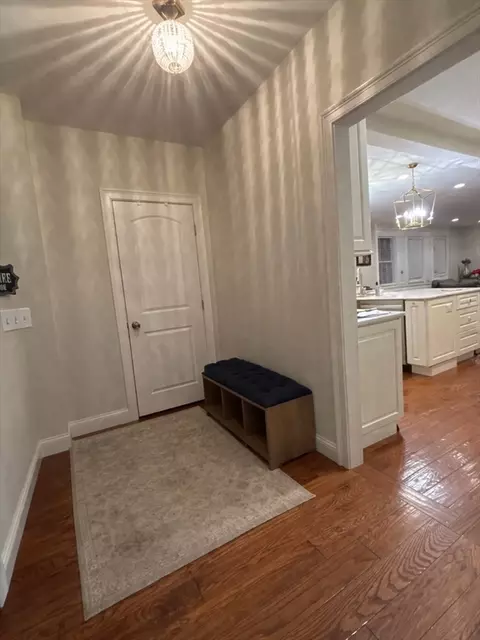 Entry Way - 37 W Millbury Rd, Sutton, MA 01590 photo 1 of 4