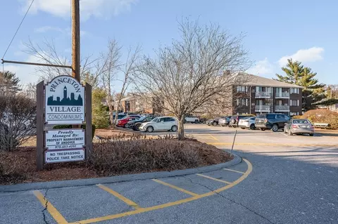 270 E Haverhill St #12, Lawrence, MA 01841