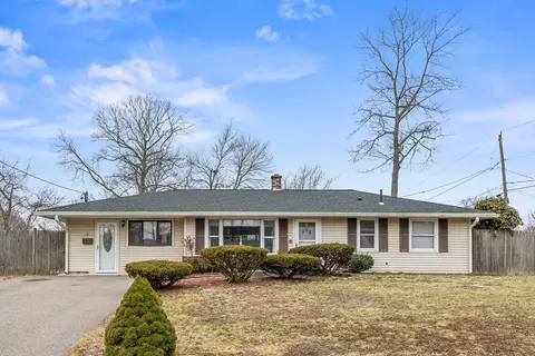 12 Dodge Rd, Brockton, MA 02302