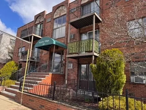 358 Broadway #20, Lynn, MA 01904