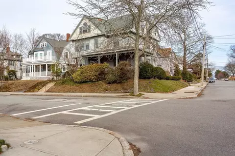 Exterior - 445 Madison St, Fall River, MA 02720 photo 2 of 7