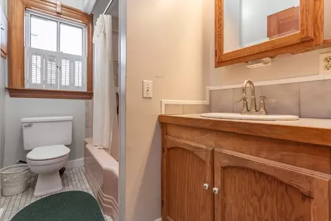 Bath - 445 Madison St, Fall River, MA 02720 photo 1 of 2