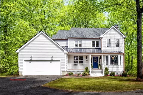55 Pleasant St, Framingham, MA 01701
