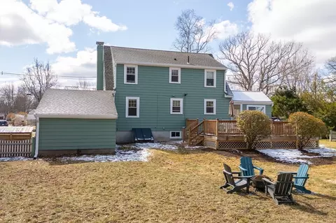Exterior - 25 Wakefield St, Reading, MA 01867 photo 7 of 10