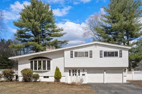 13 Berkeley Rd, Framingham, MA 01701