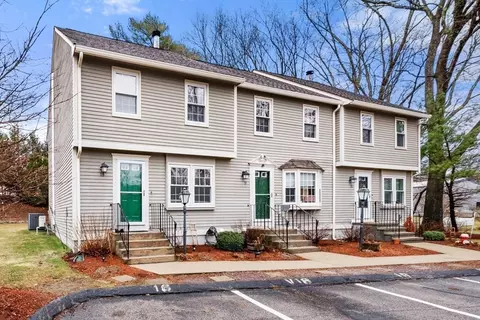 145 South St #18, Walpole, MA 02081