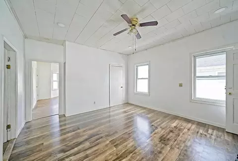 401 Buffinton St, Fall River, MA 02721 photo 11