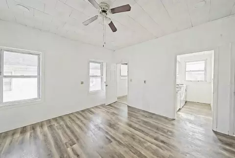 401 Buffinton St, Fall River, MA 02721 photo 12