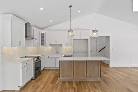46 Sandwich Rd #44, Plymouth, MA 02360
