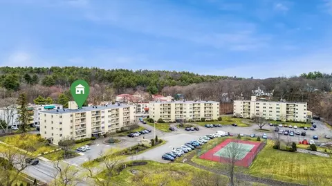 100 Park Terrace Dr #106, Stoneham, MA 02180