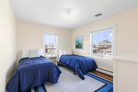 72 B St, Hull, MA 02045 photo 24
