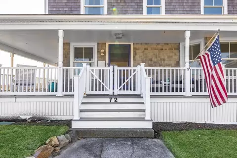 72 B St, Hull, MA 02045 photo 4
