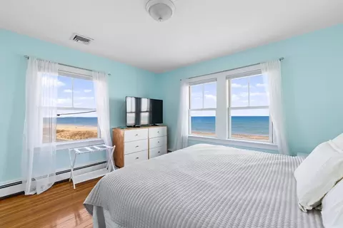 72 B St, Hull, MA 02045 photo 28