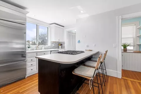 72 B St, Hull, MA 02045 photo 14
