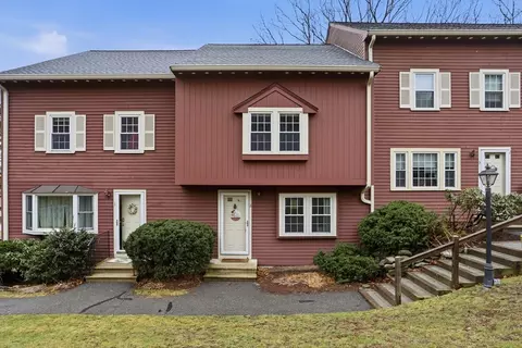 3 Apple Ridge Rd #2, Maynard, MA 01754