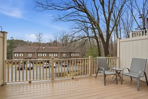 Exterior - 3 Apple Ridge Rd #2, Maynard, MA 01754 photo 5 of 5
