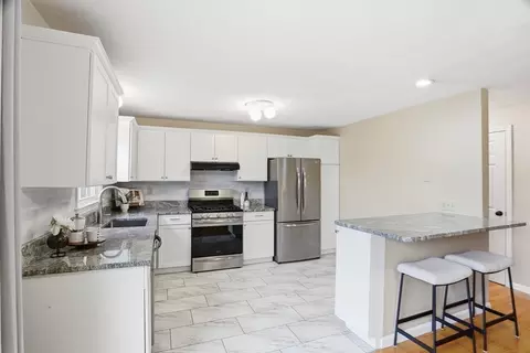 Kitchen - 3 Apple Ridge Rd #2, Maynard, MA 01754 photo 1 of 4