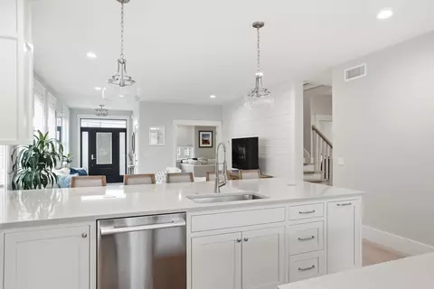 55 A St, Hull, MA 02045 photo 11