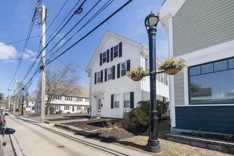 23 Main St #2, Topsfield, MA 01983