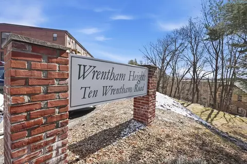 10 Wrentham Rd #308, Worcester, MA 01602