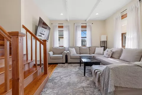 Living - 9 Second St, Wakefield, MA 01880 photo 1 of 2