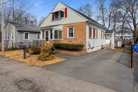 Exterior - 9 Second St, Wakefield, MA 01880 photo 5 of 5