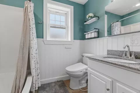 Bath - 9 Second St, Wakefield, MA 01880 photo 1 of 2