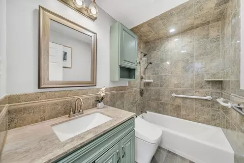 33 Old Farm Rd, Reading, MA 01867 photo 20
