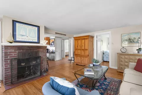 22 Wallace Pt, Bourne, MA 02532 photo 5