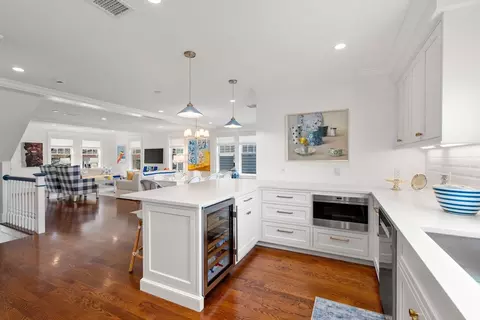 Kitchen - 27 Summit Ave #27, Brookline, MA 02445 photo 3 of 3