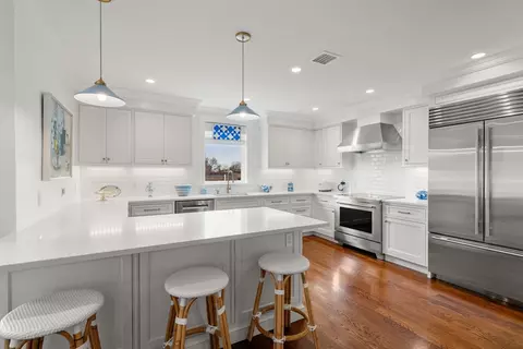 Kitchen - 27 Summit Ave #27, Brookline, MA 02445 photo 1 of 3