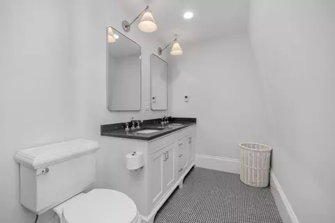 Bath - 25 Irving St, Hingham, MA 02043 photo 3 of 6