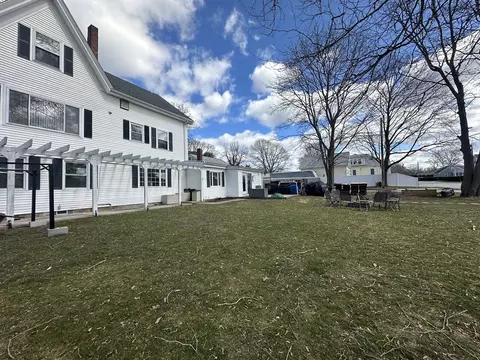 218 Main St, Acushnet, MA 02743 photo 11