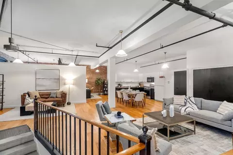 13-19 Stanhope St #2B, Boston, MA 02116