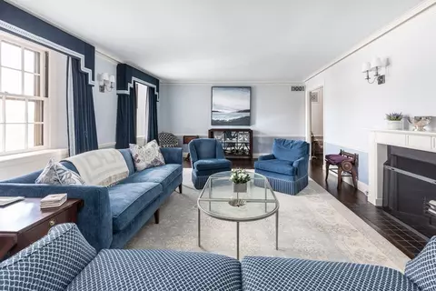172 Beacon St #3, Boston, MA 02116