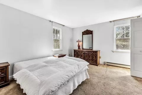 Bedroom - 5 Briar Patch Rd, Osterville, MA 02655 photo 7 of 9