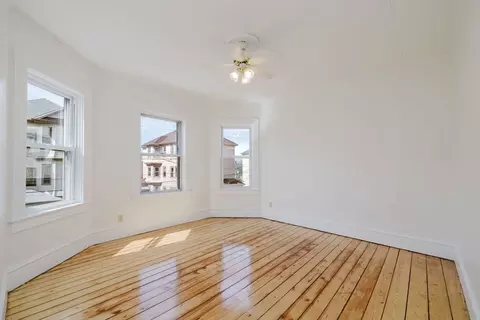 194 Albion St, Fall River, MA 02723 photo 25