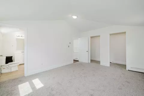 194 Albion St, Fall River, MA 02723 photo 8